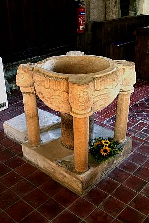 South Hill - The Font